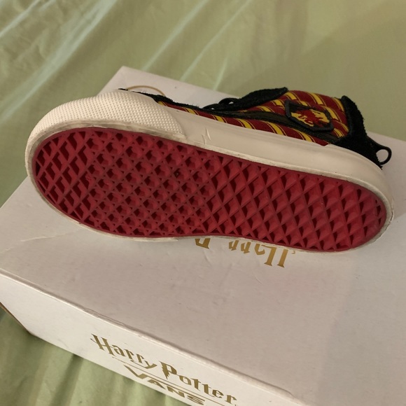 Harry Potter Vans - Picture 4 of 7
